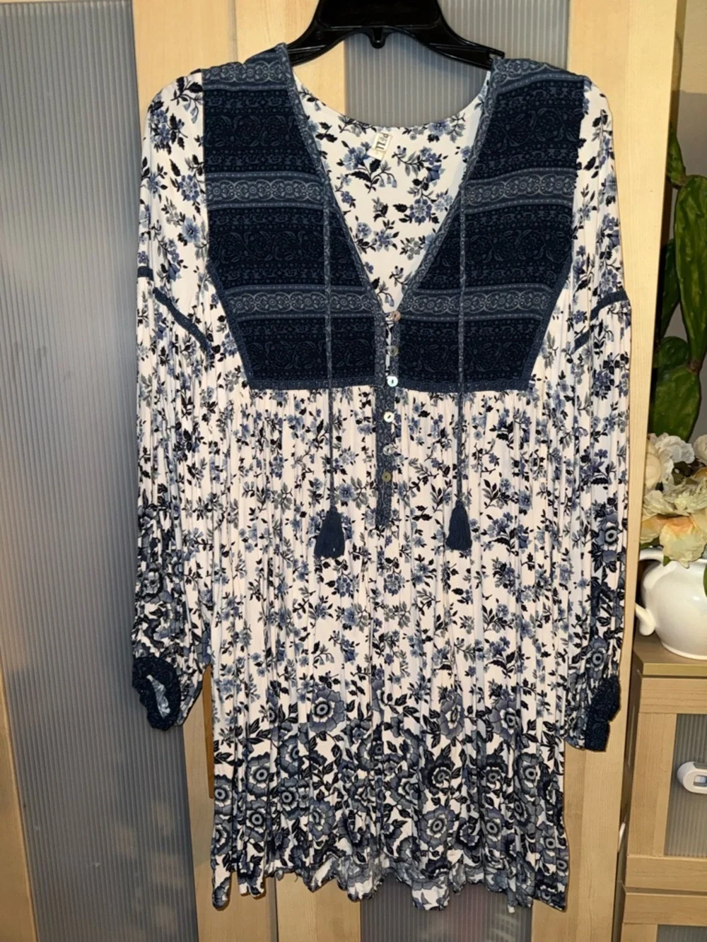 Spell Elle Dress Blue Floral V-Neck Boho Mini Dress size S - Picture 7 of 12